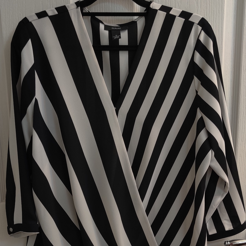Blouse,size 16, black and white striped